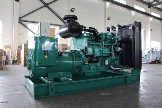 诏安320kw康明斯柴油发电车出租组图片 诏安320kw康明斯柴油发电车出租组图片